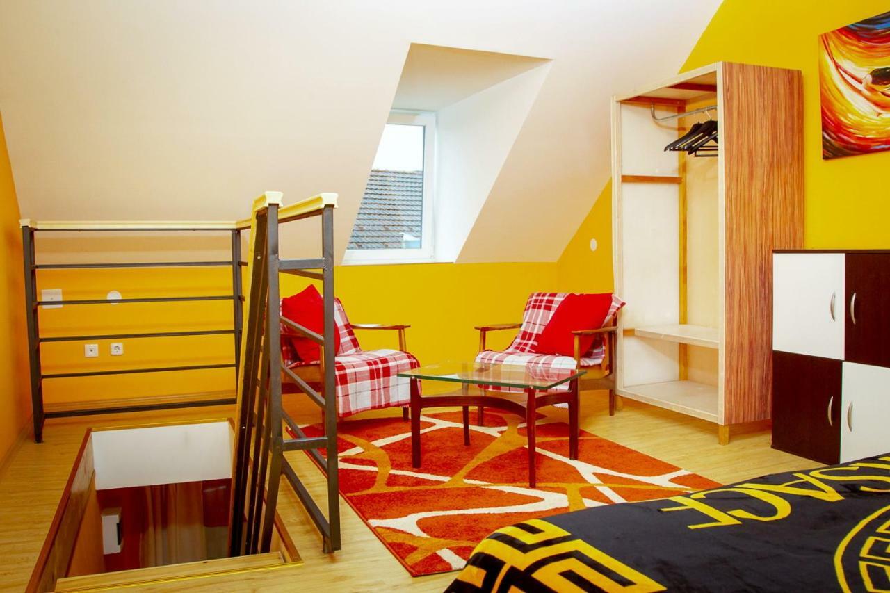 Casa Simon 3 호텔 수보티차 외부 사진